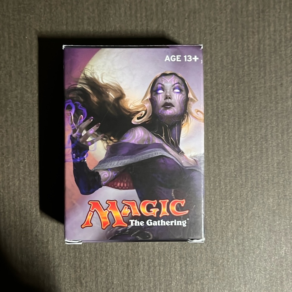 Magic the gathering purple pack